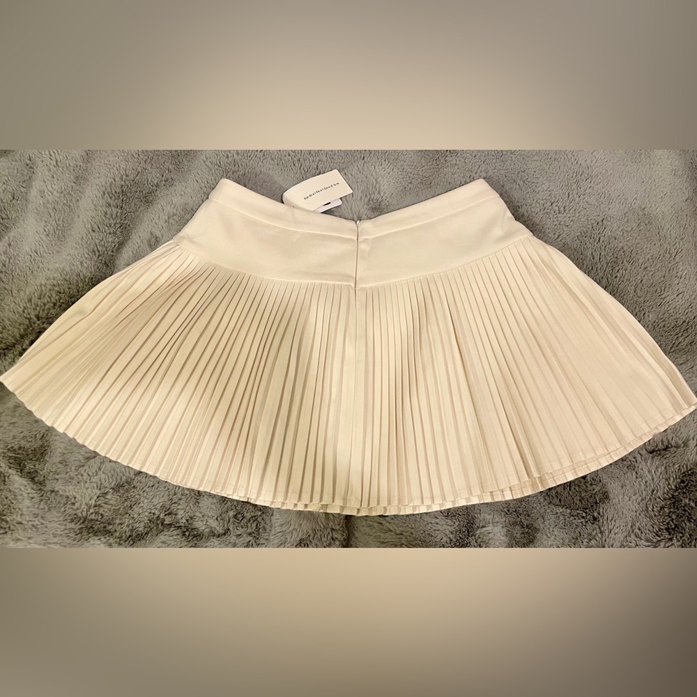 NWT Commense Ivory/Off White Golden Button Pleated Mini Skirt/Skort - XL - Picture 8 of 13